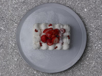 季節のショートケーキ いちご 四角型 8名様分【 ¥8,000円(税別) 】