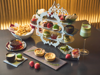 【週末限定】Strawberry× Jewel Afternoon Tea+乾杯シャンパン＆2Hカフェフリー～12:00入店～