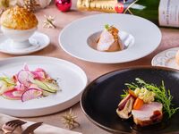 《12/19・22・23☆スペシャルセール10%OFF》【2025 Xmasランチ】乾杯スパークリングワイン付き　パイ包みスープや国産牛を堪能できる全4品-SEASON-