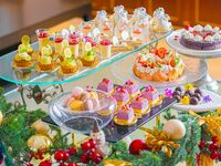 1月おすすめランチ【★迎春お年玉★カフェフリープレゼント】平日限定・スイーツ8種を選べるデザートワゴン付き＊鴨と深谷ネギのパイ包みスープや寒鯛のポワレ、メインに国産豚ローストか国産牛ロースのロティ、ロッシーニを選べるランチ全5品-SHIKITEI-