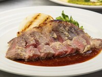 【2時間飲み放題】カジュアルプラン～スイパーシーチキンフリット、熟成豚のローストステーキなど全6品～