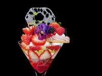 【月/金曜日】オーシャンベリーのパフェ