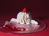 【12/26～】ドリンクセット / いちごの“生”モンブラン 〈わたしだけの“ホール”ケーキ〉