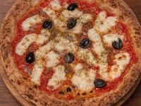 Takeout Pizza Napoletana