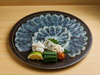 [Additional Option] Thinly sliced puffer fish