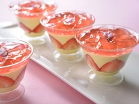 桜とピスタチオのフレジェ風