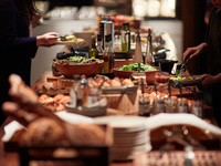 [NAMIKI667] Bữa sáng tự chọn