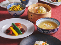 【ホール席限定】季節の麗菜ランチコース 〈1ドリンク付〉