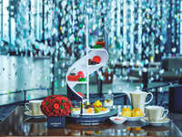 新春セール【WEB10%OFF/土日祝】「Blooms & Bites」 ストロベリーアフタヌーンティー