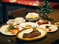 【直前緊急解放｜数量限定】通常11,000円→9,900円｜お席タイプ指定なし【Re : Wharf アフタークリスマスランチ 2025】