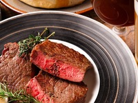 【2025年忘新年会】【2H飲み放題】クラフトビール5種含む6種！メインはシカゴピザとチャックアイステーキの満足コース…7700yen 2名様～