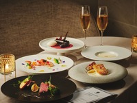 【記念日ディナーB】≪窓際席確約≫アニバーサリープレート＋乾杯酒付き