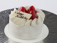 ・ストロベリーショートケーキ（24cm×24㎝角型）