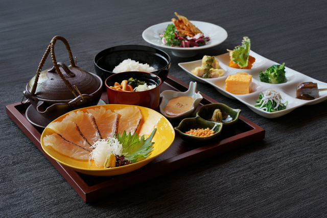 日本料理 四季彩 / ロイヤルパインズホテル浦和 - Restaurant Guide