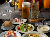 【アメリカンの王道フルコースディナー】～乾杯スパークリング＆飲み放題付き～