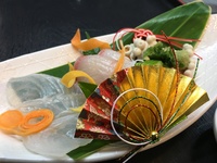 【19周年特別会席】　恩納の夕餉会席 ～感謝の特別仕立て～（17時30分～18時限定）＋乾杯ドリンク付き