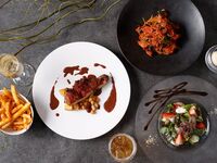 【飲み放題付】お酒が進む！ケイジャンポテトとスパイシーグリルの満足プラン