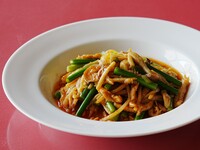 【台湾フェア】豚肉と大蒜の芽の台湾沙茶醤炒め