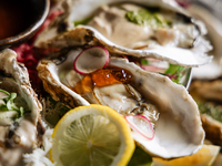KOTATSU Oyster & MOET ＆ CHANDON Free-Flow Course (WEEKENDS ONLY)