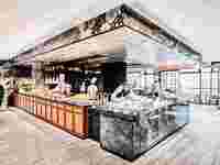 【10周年記念企画：平日】＜閉店まで時間無制限＞ディナー！夜にはローストビーフ、握りたてお寿司、揚げたての天麩羅が登場！