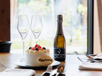 <February only> Dinner course (4 dishes) with champagne toast