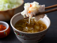 “京都美食之旅 2026 春季”特别午餐套餐【含一杯饮品和一份甜点】精选猪肉高汤涮涮锅午餐