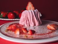 【産地直送いちごフェア】ドリンクセット / “あすかルビー”いちごの生モンブラン