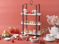 (Weekdays) Strawberry Afternoon Tea “Osaka Strawberry Delight” + One glass of champagne included