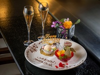 Web reservation only! [Etoile] With a glass of champagne!