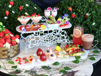 Spring afternoon tea　～Strawberry Garden～