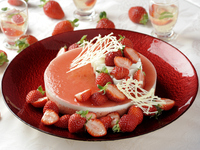 ☆土日祝☆ストロベリーブッフェランチ〈小学生〉