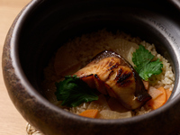 The Best Breakfast (seasonal rice／With celebratory sea bream)