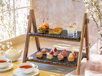 [Weekday] Sakura & Strawberry Afternoon Tea