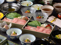 [ชาบูชาบูหม้อไฟส่วนตัว] ชุดไคเซกิฉลองครบรอบ "เซ็นจู" (เนื้อวากิวและหมูที่คัดสรรมาอย่างดี) *ต้องจองล่วงหน้าอย่างน้อยหนึ่งวัน