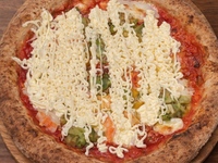 Takeout Pizza Shrimp and Avocado Mayonnaise