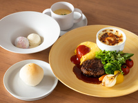 Children's meal (plate)