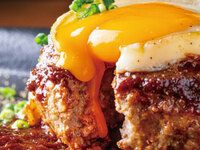 数量限定！！ランチ 特製ハンバーグとチキンの香草焼きのハーフ　￥3,000