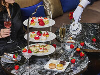 [Limited to 2/2-6] St. Regis Strawberry Afternoon Tea
