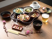 【ランチ限定】　花見御膳〈3,800円〉3月1日〜　予約受付中♪