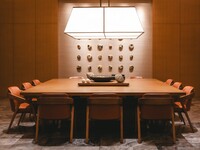 [Weekends and Holidays/Counter Seats] Strawberry Afternoon Tea & fresh strawberries