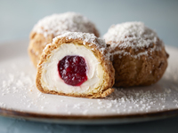 [Takeout] White Chocolate and Raspberry Cream Puffs