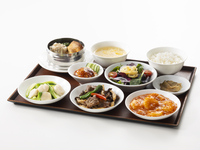 小皿定食　 3/1～