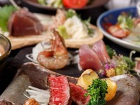 鰹藁焼き×昆布〆鯛の藁焼×鮪中トロの藁焼き　豪華藁焼き堪能！3種合盛り 碧の清流コース（2時間飲み放題付き）