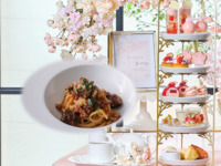 ＜土日祝＞『パスタ付き桜色のストロベリーアフタヌーンティー』 スイーツでお花見気分！～桜といちごが奏でる心ときめくひとときを～　マリアージュフレール1杯＋その他ドリンクお替り自由