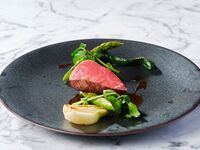 【2月限定】★乾杯酒プレゼント★横浜野菜のバーニャカウダ＆メインが黒毛和牛サーロインの全4品ランチ！