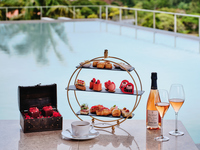 【Valentine's Day Special with Glass of Champage】The Ritz-Carlton, Okinawa Afternoon Tea Set