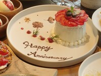 【Anniversary course　120分飲み放題付】女子会や記念日、大切な人とのお祝いに♪前菜3種、メインには当店自慢のグリル料理 全5品9種のシェアプラン