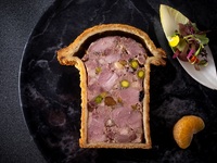 Weekday dinner only in February and March: Sincérité course