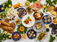 【3/1～5/31 平日ランチ】～ 地中海フェア～メインを選べるセミビュッフェ～