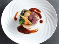 【ステーキディナーフルコース】牛フィレ肉と魚料理のダブルメイン+乾杯グラスシャンパン（～2/28）